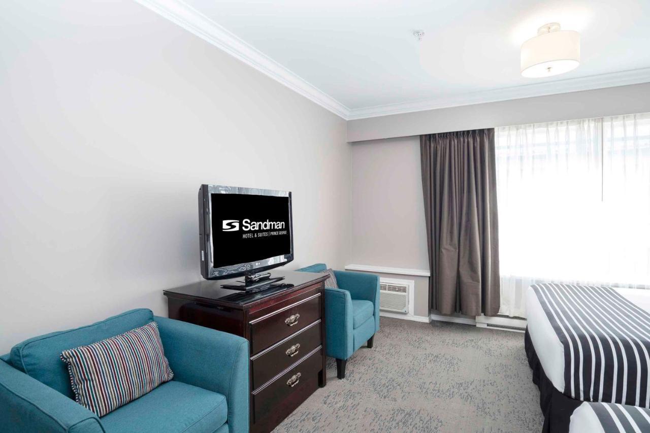 Sandman Hotel & Suites Prince George Exterior foto
